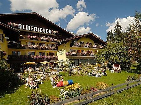 Almfrieden Hotel & Romantikchalet Ramsau am Dachstein Exterior photo